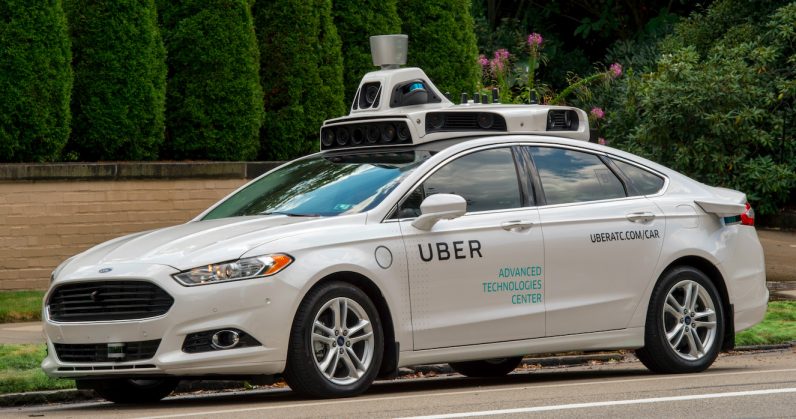 uber taxi guida autonoma